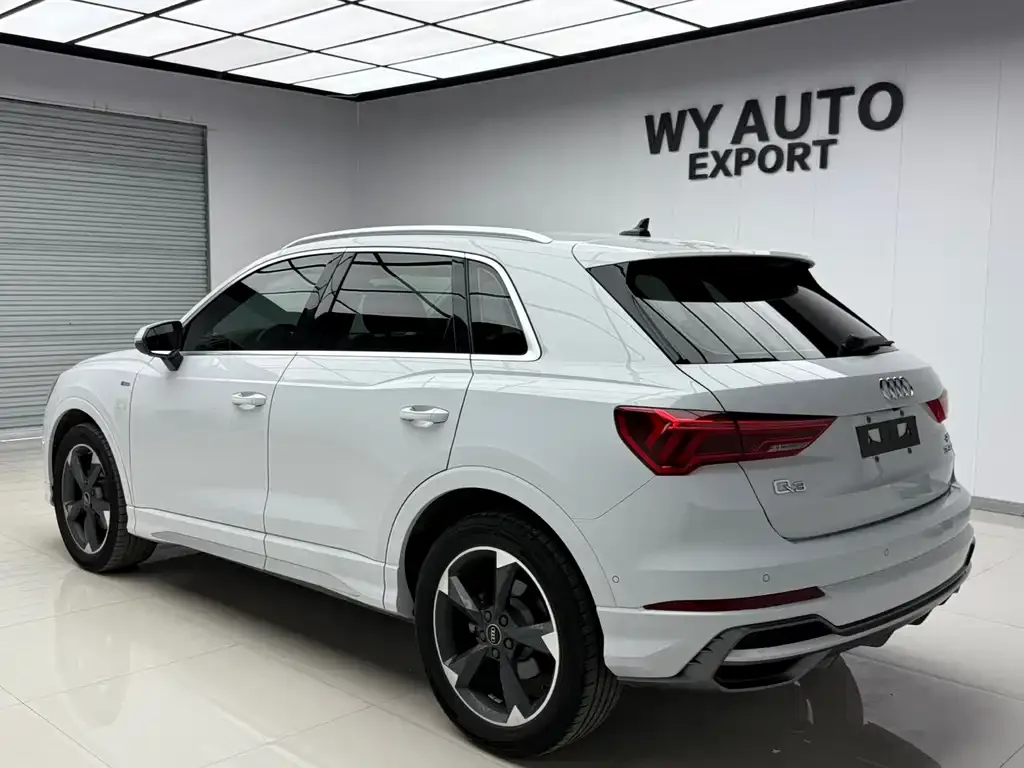 Audi Q3 — фото 5