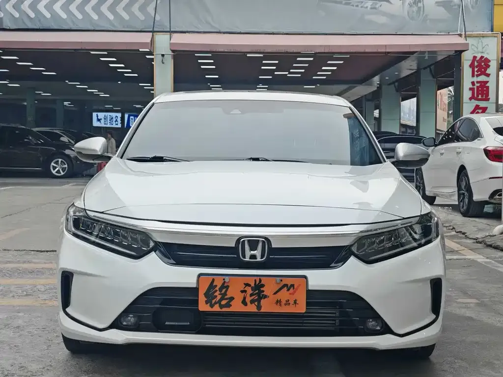 Honda Inspire — фото 3