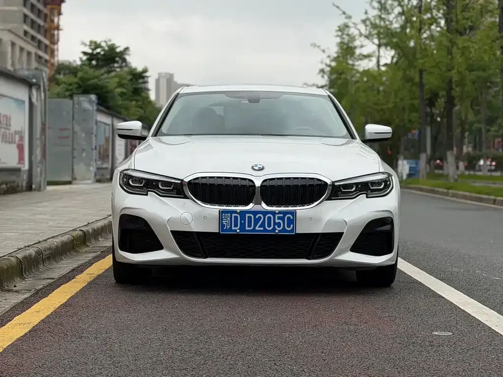 BMW 3 Series — фото 10