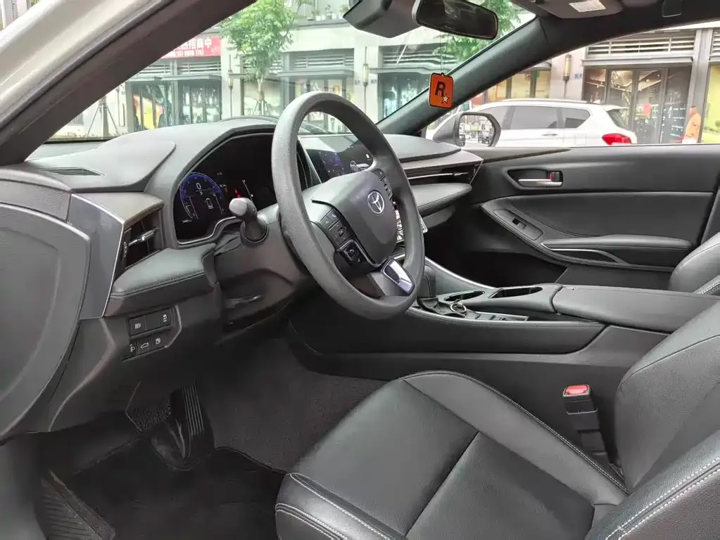 Toyota Avalon 2024 из CN, фото 4