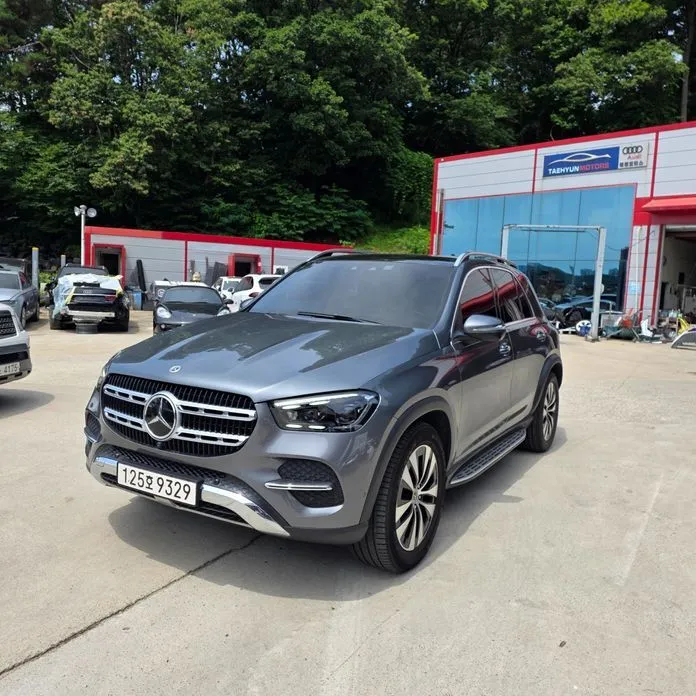 Mercedes-Benz GLE-Class — фото 6