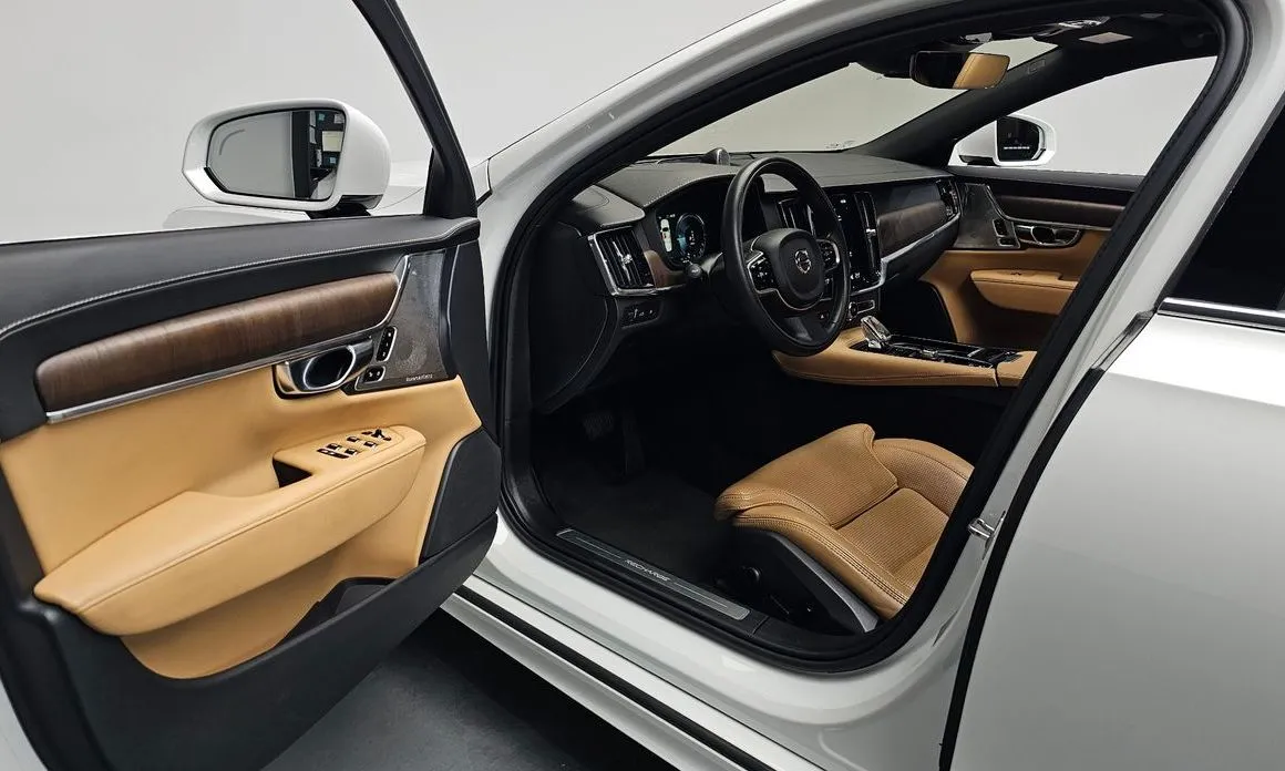 Volvo S90 — фото 9