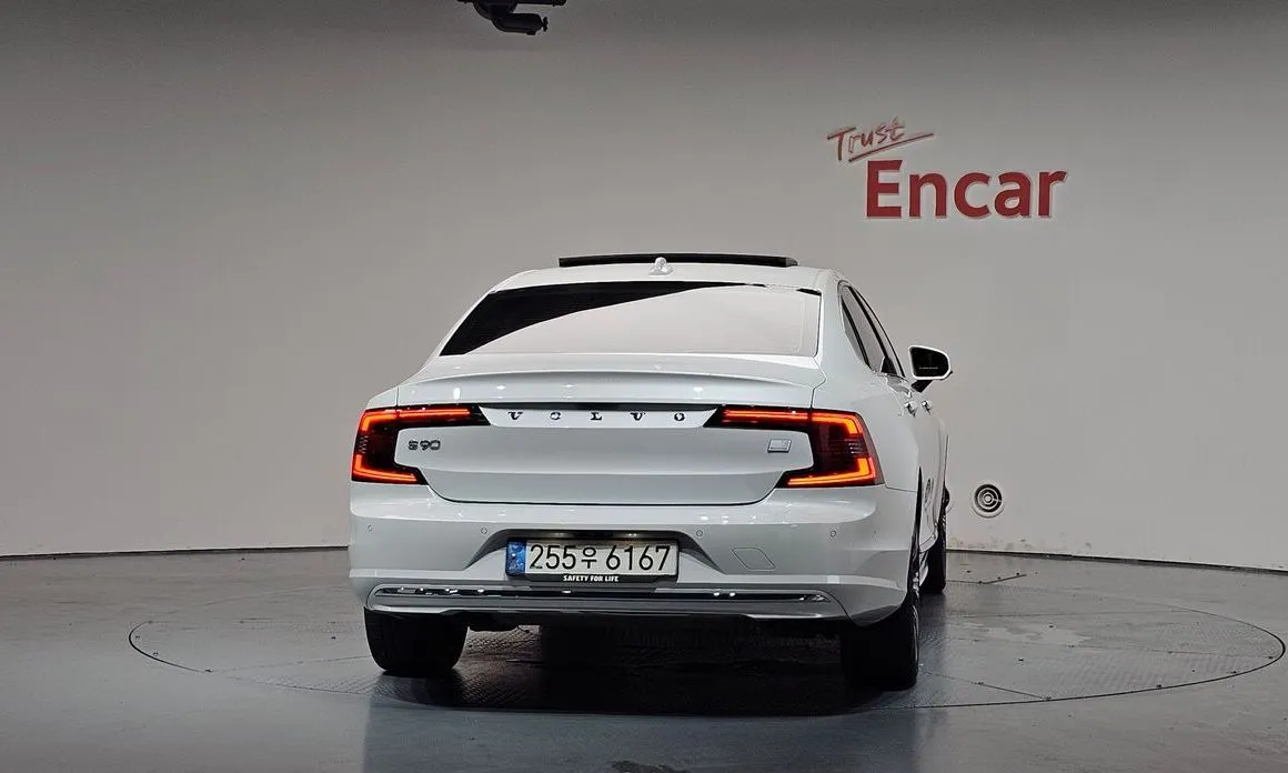 Volvo S90 — фото 2