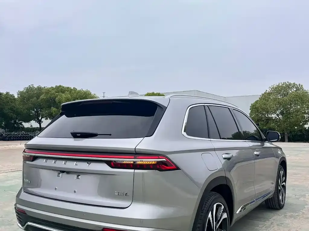 Geely Xingyue L — фото 7