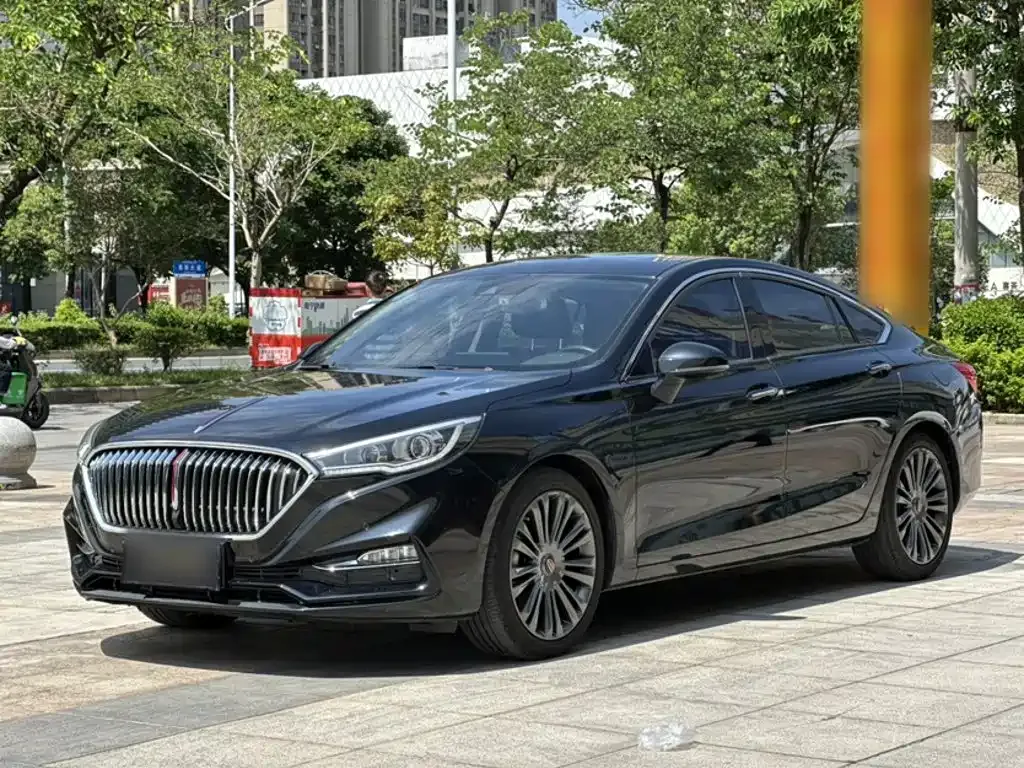 Hongqi H5 — фото 1