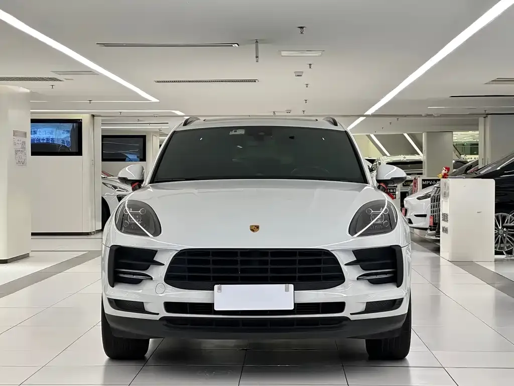 Porsche Macan — фото 6