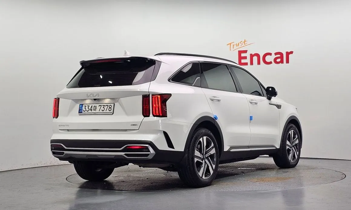 Kia Sorento — фото 4