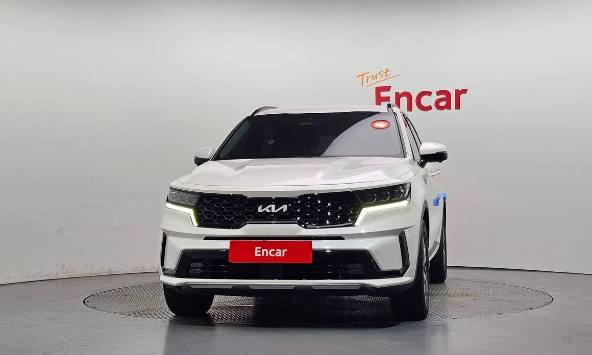 Kia Sorento — фото 8