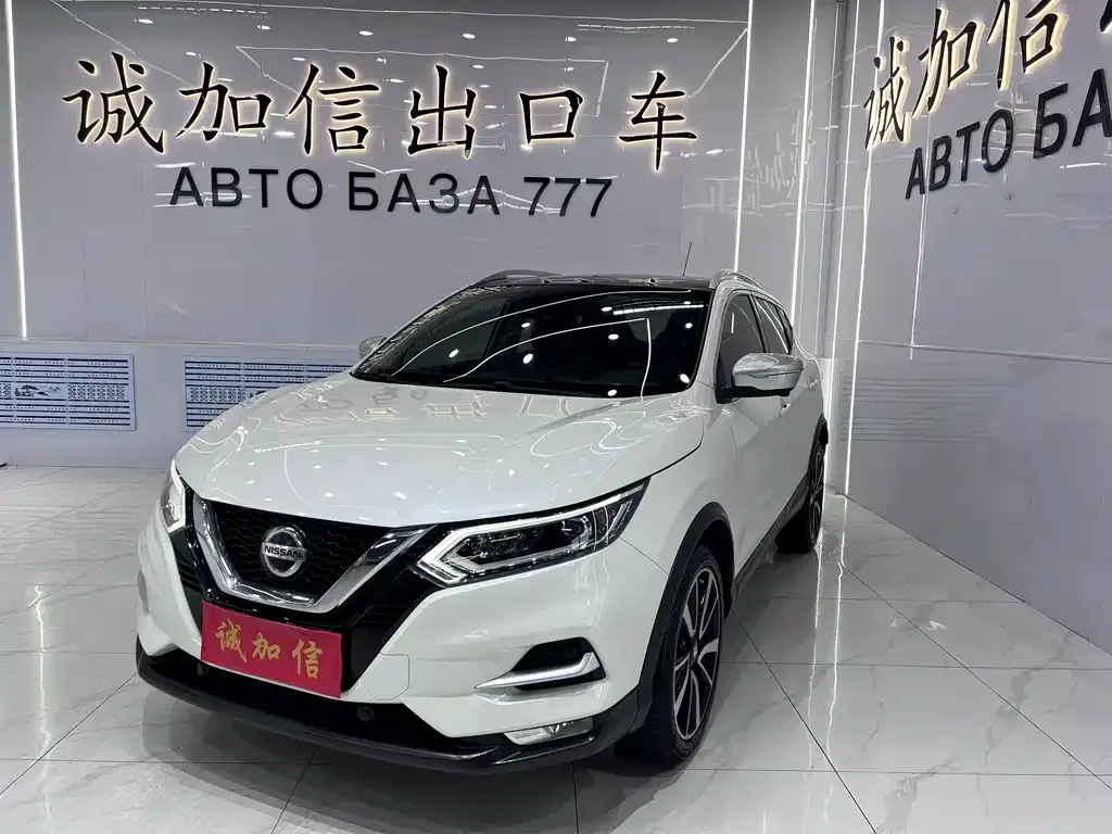 Nissan Qashqai — фото 1