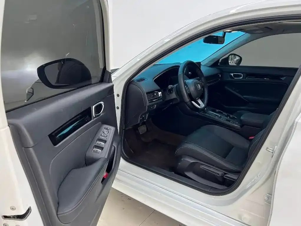 Honda Civic — фото 5