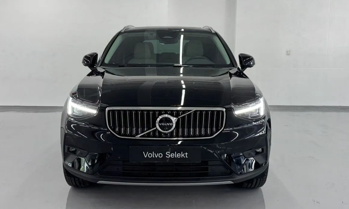 Volvo XC40 — фото 2