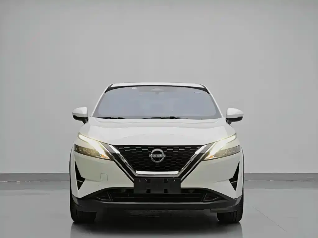 Nissan Qashqai — фото 10