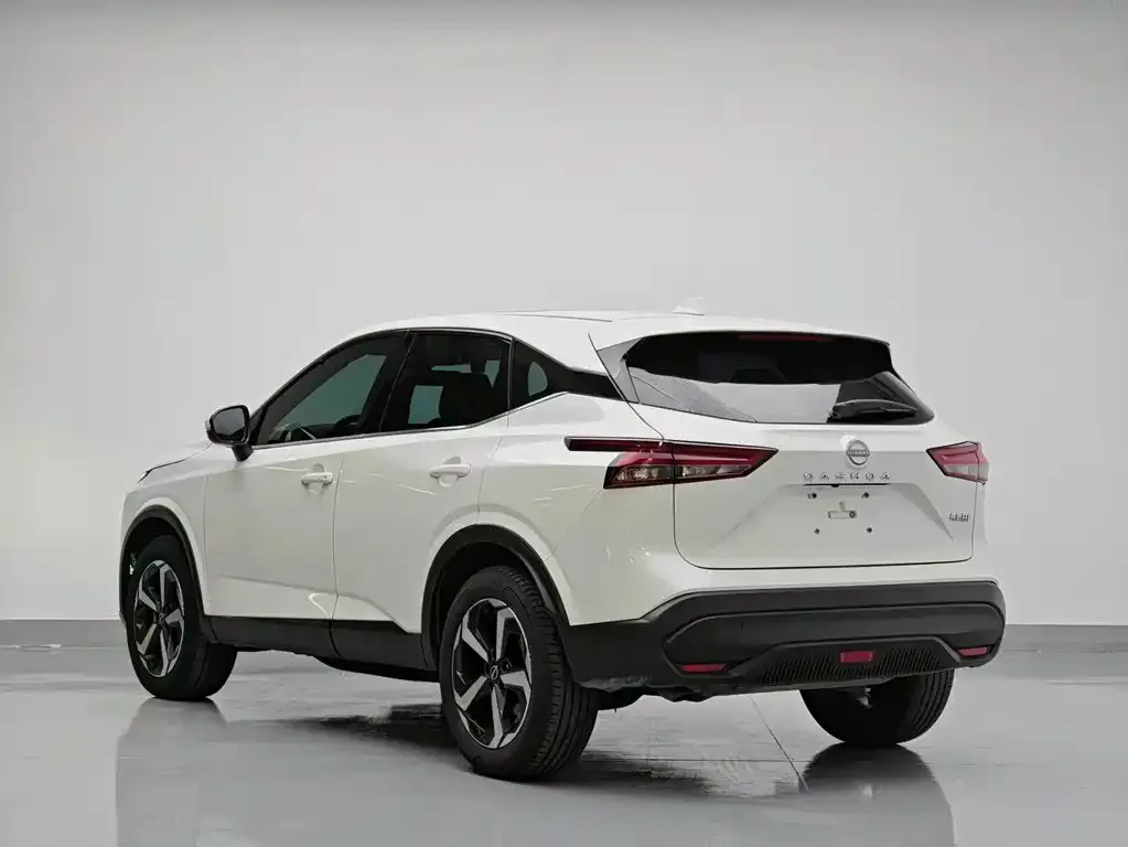 Nissan Qashqai — фото 4