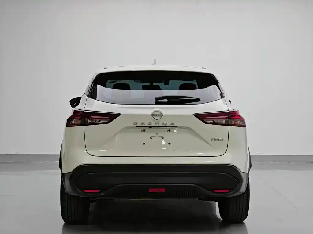 Nissan Qashqai — фото 7