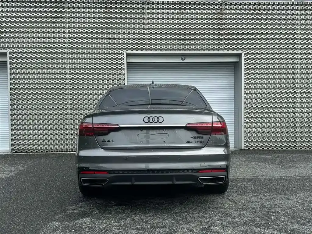 Audi A4L — фото 8