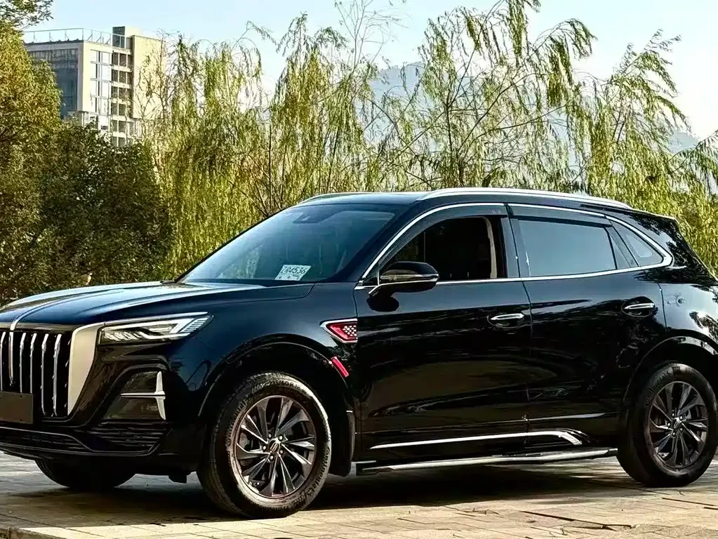 Hongqi HS5 — фото 1