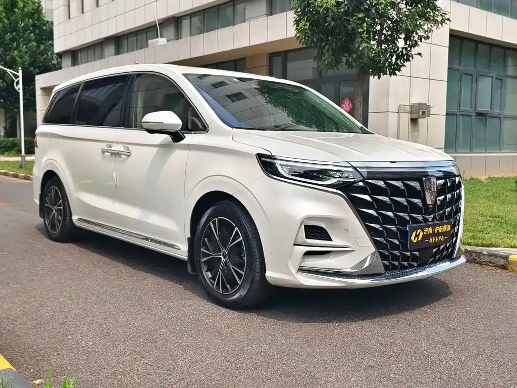 Roewe iMAX8 — фото 9