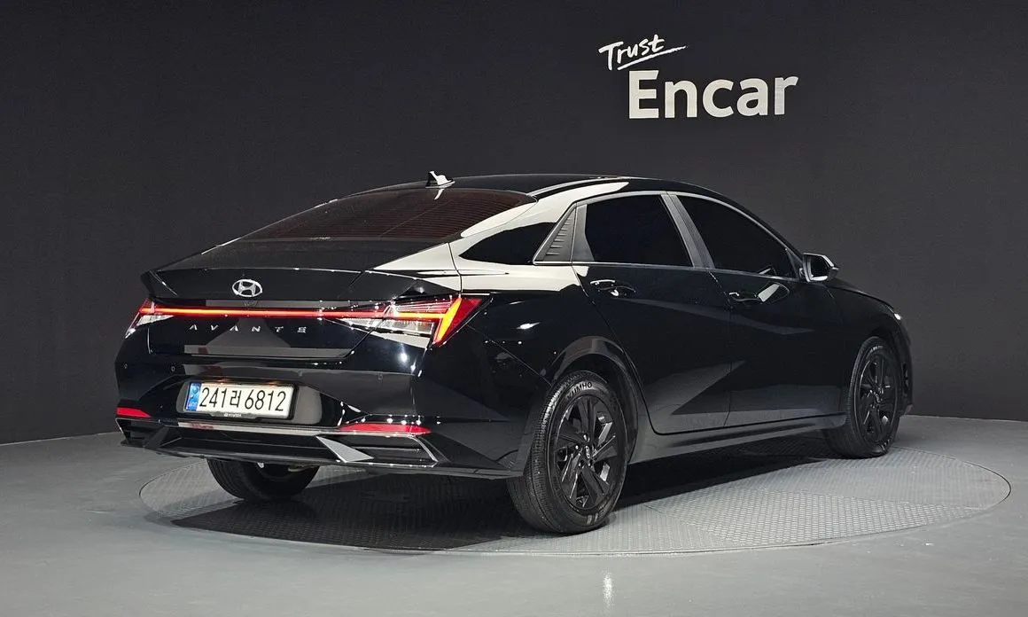 Hyundai AVANTE — фото 4