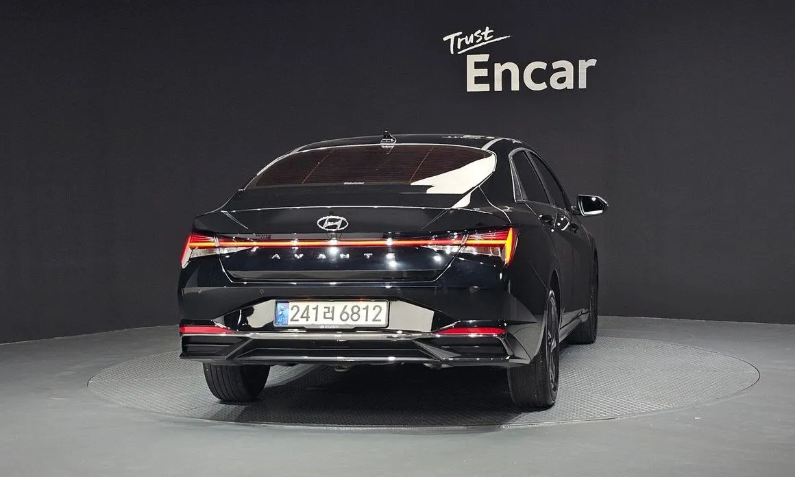 Hyundai AVANTE — фото 3