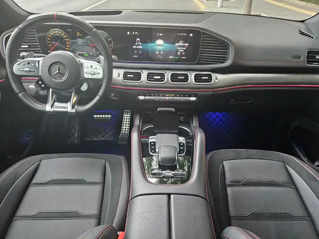 Mercedes-Benz GLE AMG — фото 10