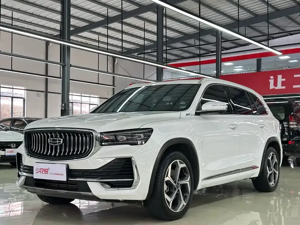Geely Xingyue L — фото 1
