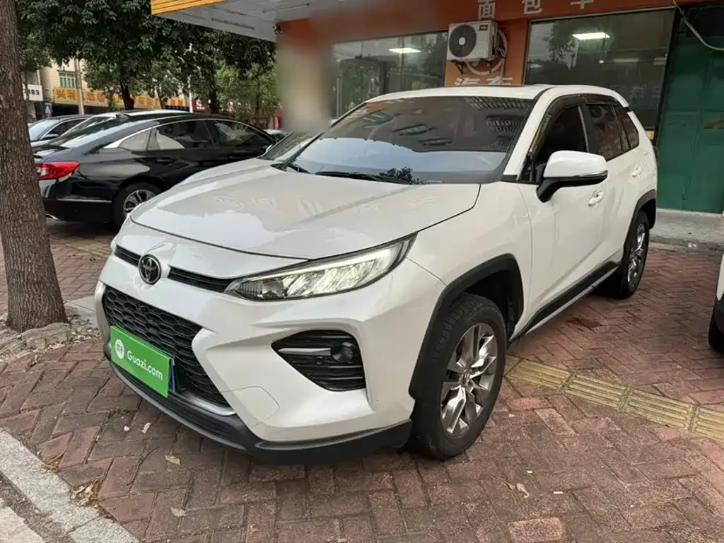 Toyota Wildlander — фото 1