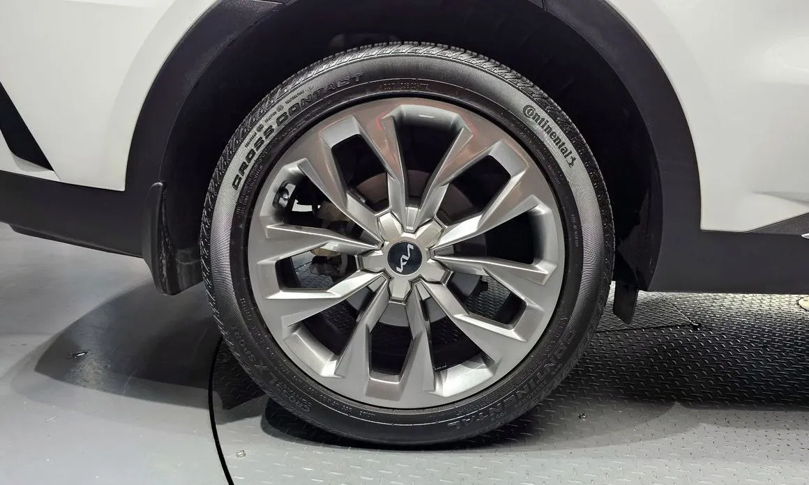 Kia Sorento 2023 из KR, фото 3