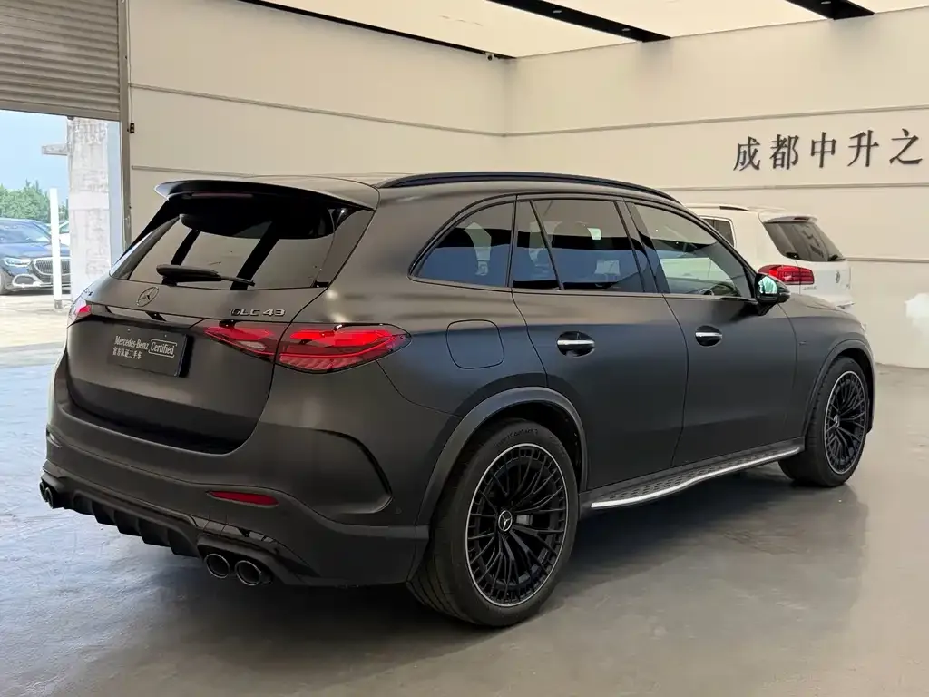 Mercedes-Benz GLC AMG — фото 5
