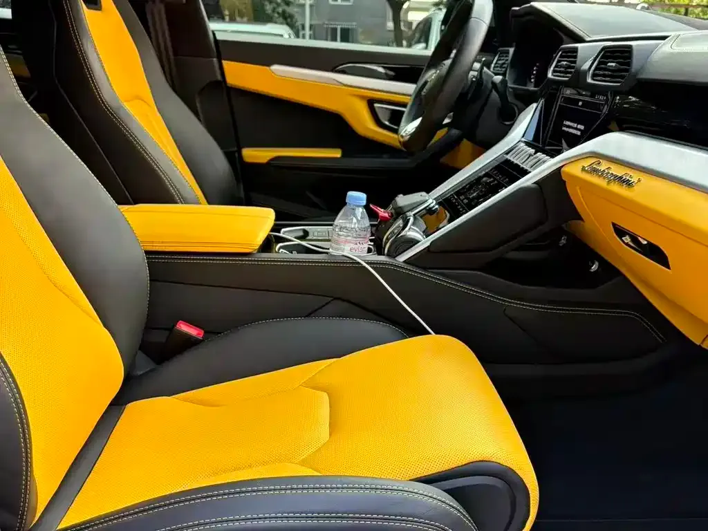 Lamborghini Urus — фото 5