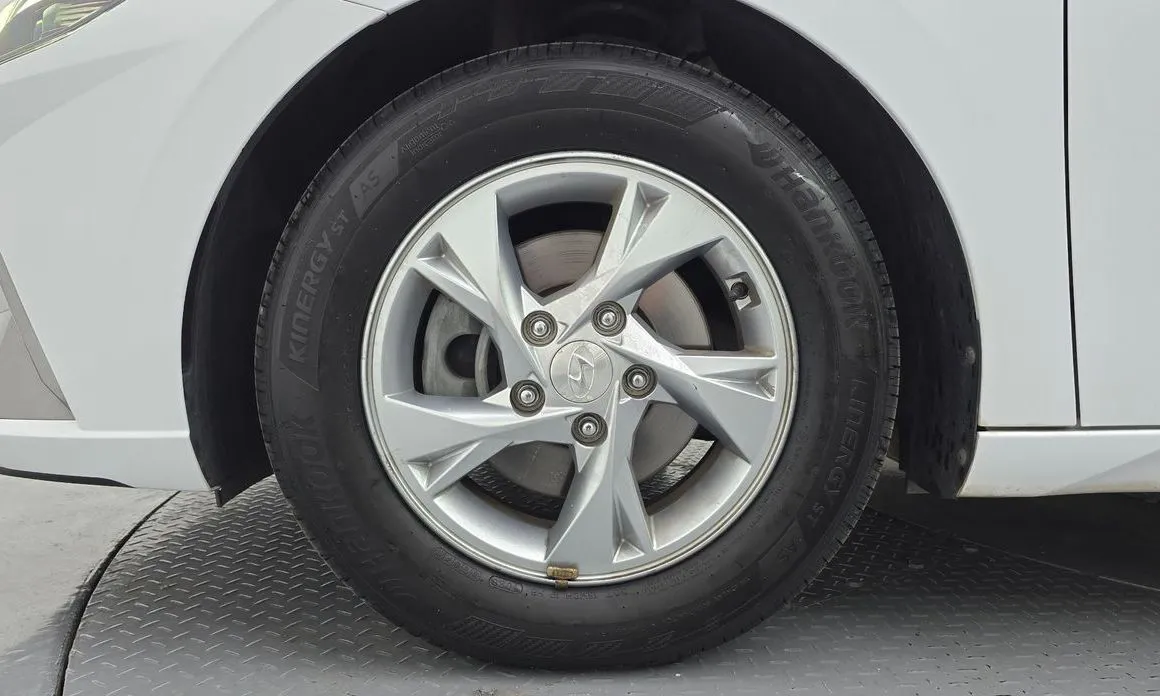 Hyundai AVANTE 2021 из KR, фото 3
