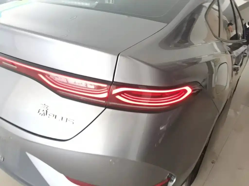 BYD Qin PLUS — фото 10
