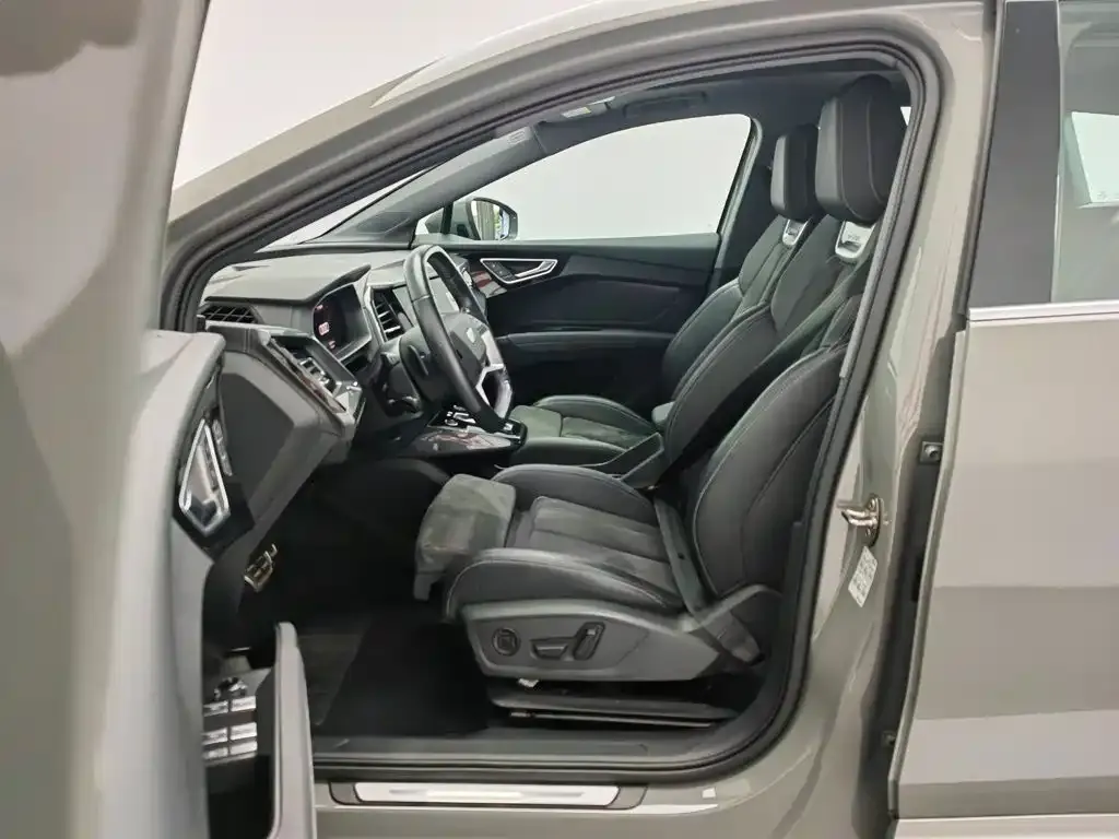 Audi Q4 e-tron 2024 из CN, фото 2