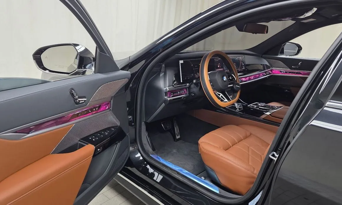 BMW 7-Series 2025 из KR, фото 5