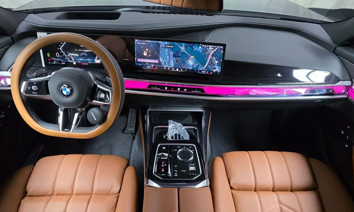 BMW 7-Series 2025 из KR, фото 4