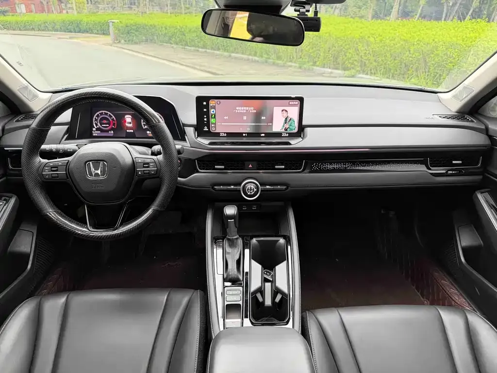 Honda Inspire — фото 6