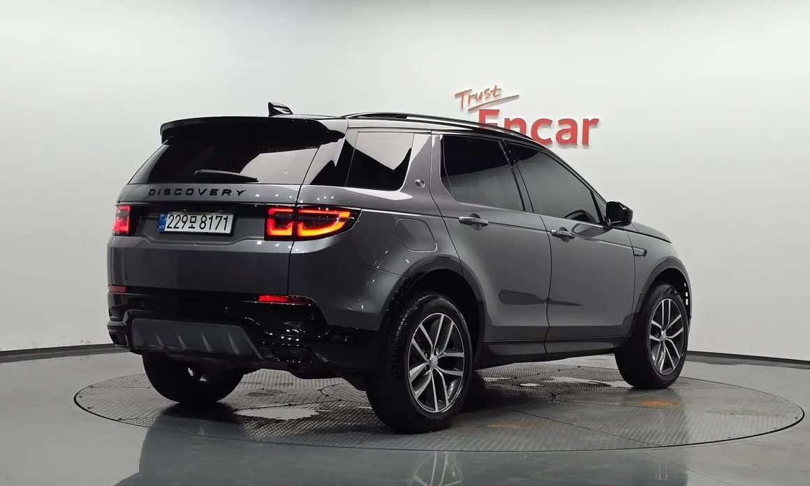 Land Rover Discovery Sport — фото 10