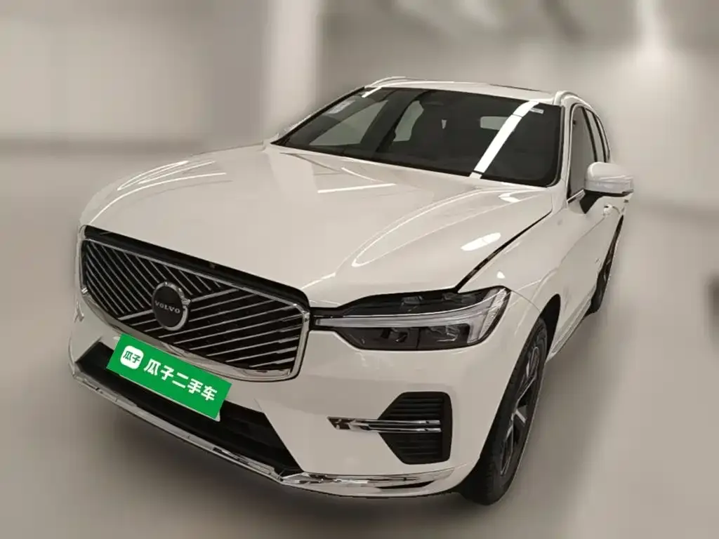 Volvo XC60 2025 из CN, фото 3