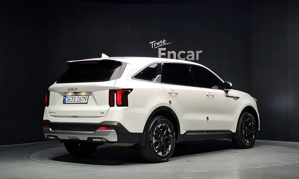 Kia Sorento — фото 4