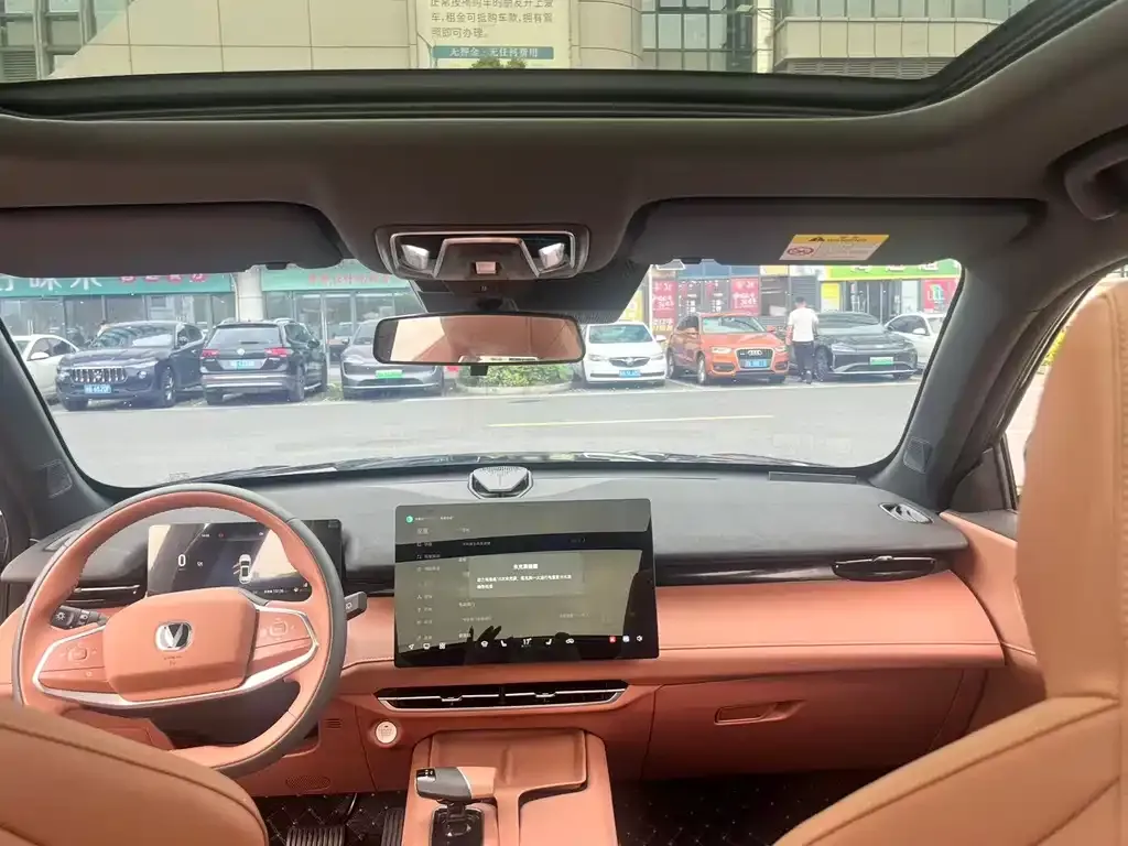 Changan UNI-Z New Energy 2025 из CN, фото 6