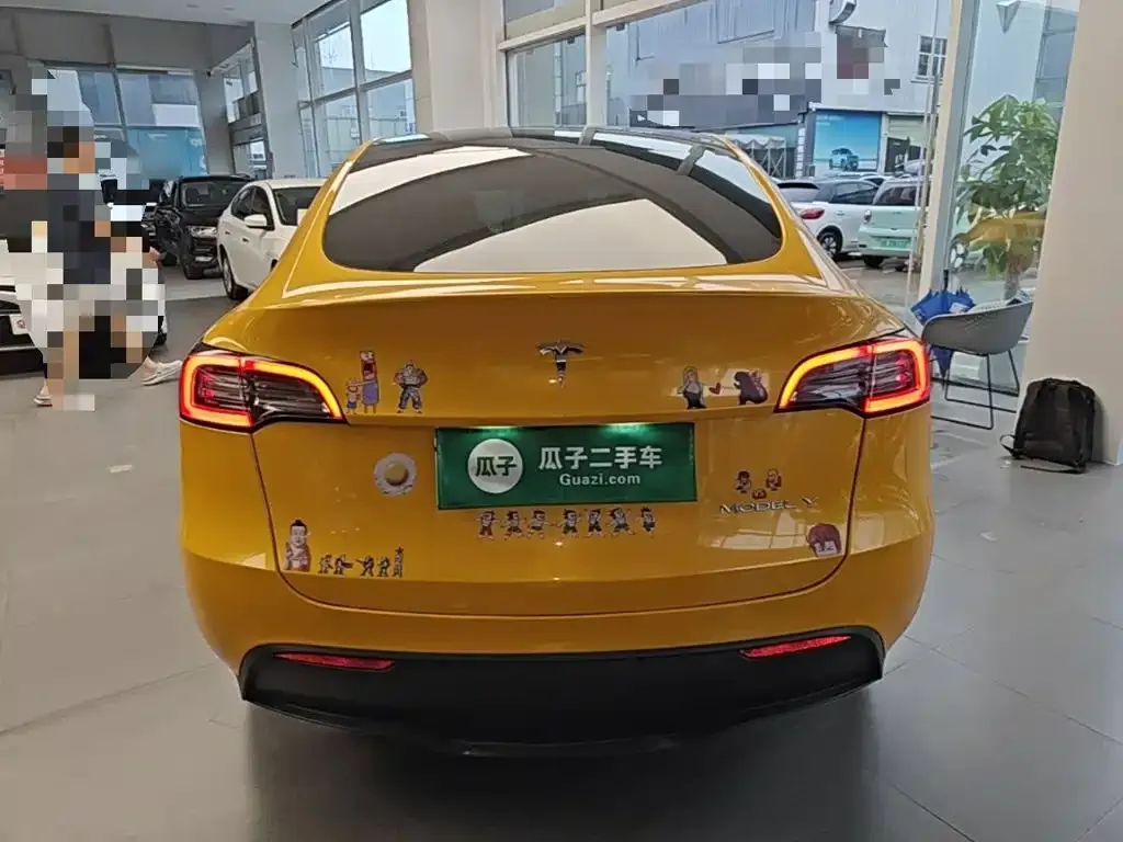 Tesla Model Y — фото 4
