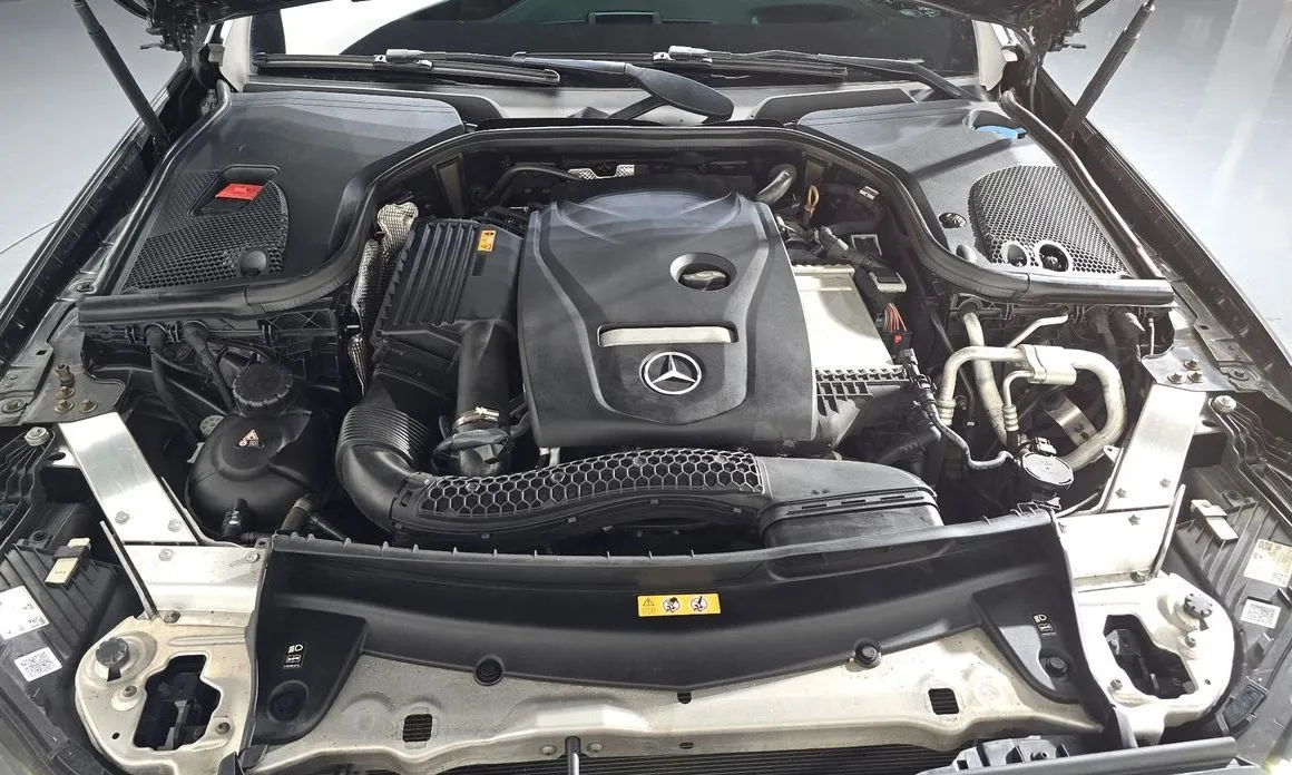 Mercedes-Benz E-Class 2021 из KR, фото 8