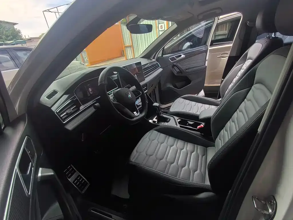 Volkswagen Tiguan X 2022 из CN, фото 9