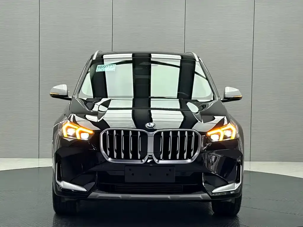 BMW X1 — фото 3