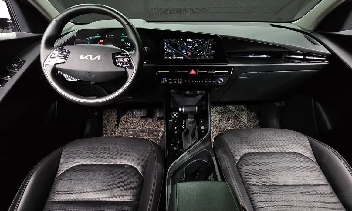Kia Niro — фото 10