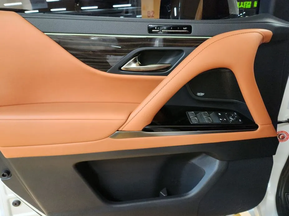 Lexus LX 2025 из KR, фото 6