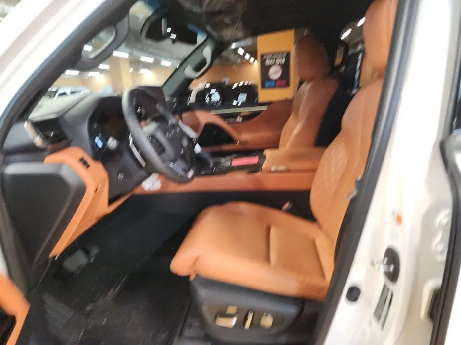 Lexus LX 2025 из KR, фото 9