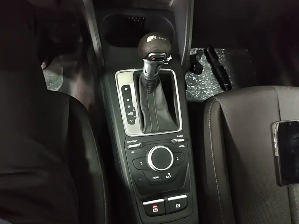Audi Q2L 2021 из CN, фото 3