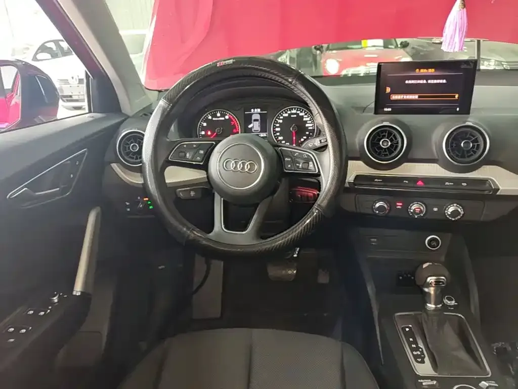 Audi Q2L 2021 из CN, фото 5