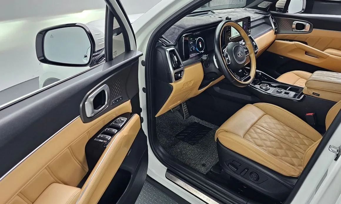 Kia Sorento — фото 5
