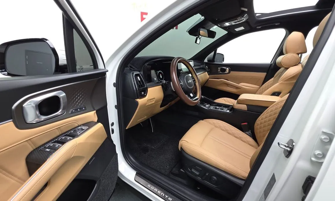 Kia Sorento — фото 9
